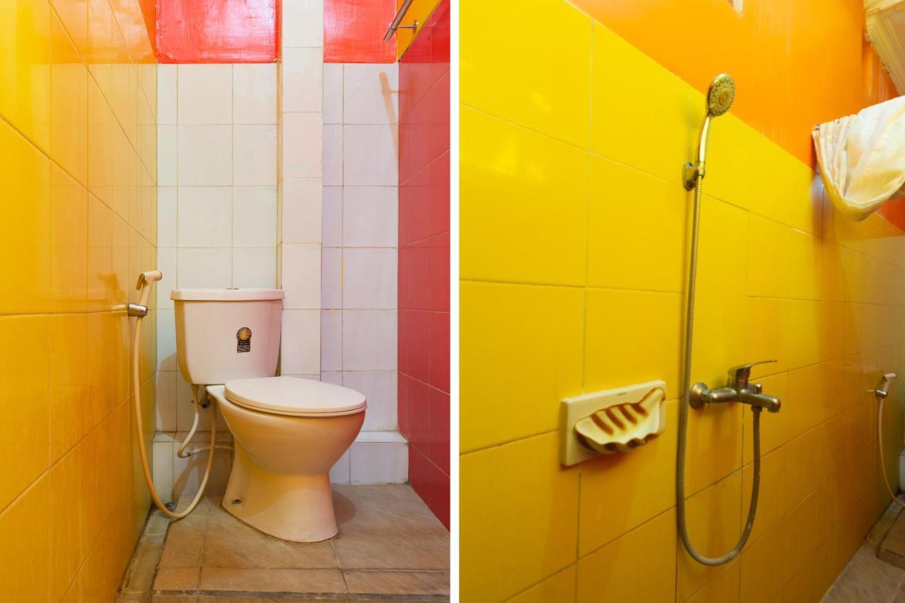 Homestay Gayatri Sawojajar Near Univ Negeri Malang Kampus 2 Mitra Reddoorz Exterior foto